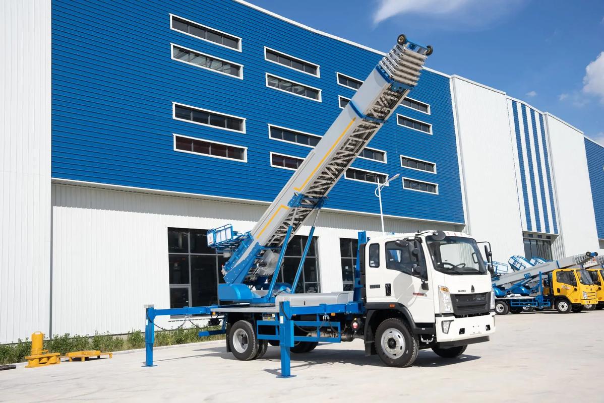 巨鹿县小型云梯车上料车租赁多少钱