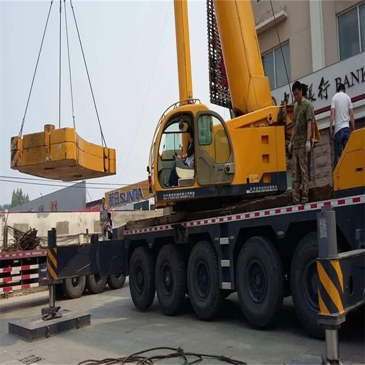 巨鹿县当地吊车出租|机器吊装|75吨|工厂搬迁服务