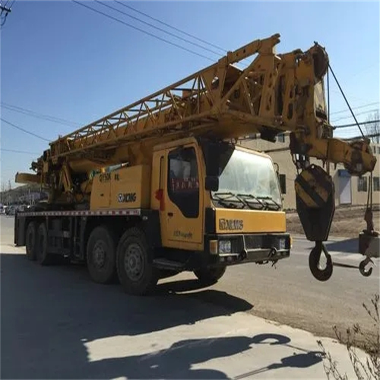 巨鹿县哪里有专业吊车出租